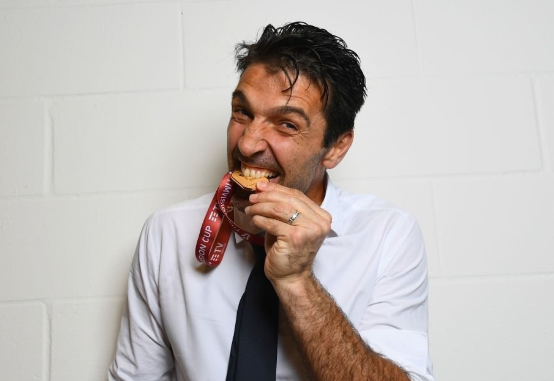 意大利杯赛程吃紧,沃尔夫斯堡训练课后更衣室发声,目标明确,纪律约束更严格的简单介绍 意大利杯赛程吃紧,沃尔夫斯堡训练课后更衣室发声,目标明确,纪律约束更严格的简单介绍