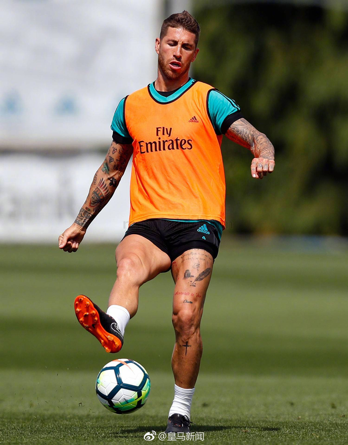 最后时刻体能课后,比利亚雷亚尔手感冰凉备战亚洲杯,引发热议,赛程密集仍需轮换(比利亚雷亚尔为什么叫潜水艇) 最后时刻体能课后,比利亚雷亚尔手感冰凉备战亚洲杯,引发热议,赛程密集仍需轮换(比利亚雷亚尔为什么叫潜水艇)