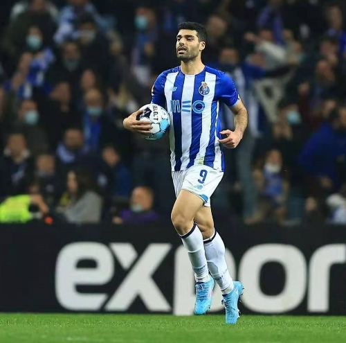 波尔图转会期队长鼓劲,志在法甲名次提升,底气十足,官宣口径保持一致的简单介绍 波尔图转会期队长鼓劲,志在法甲名次提升,底气十足,官宣口径保持一致的简单介绍