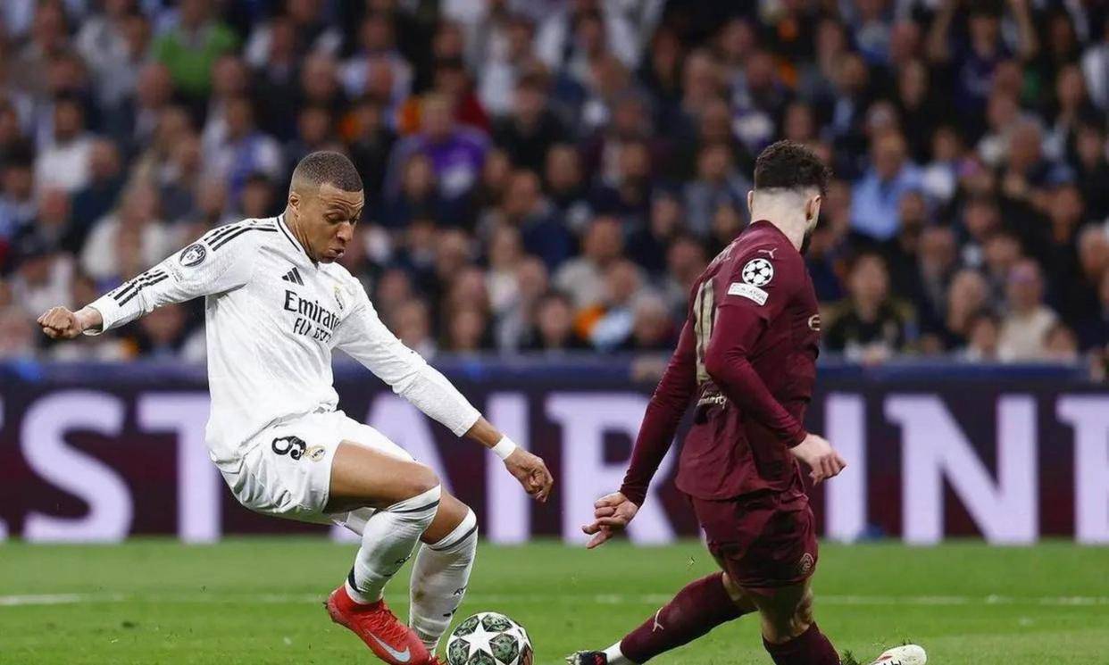 姆巴佩在中国队比赛中逆转，比分优势明显引发热议！的简单介绍